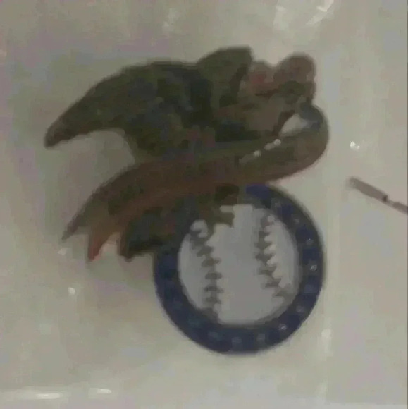 American League Baseball  1991 Lapel Pin MLB *New in package - Picture 2 of 4